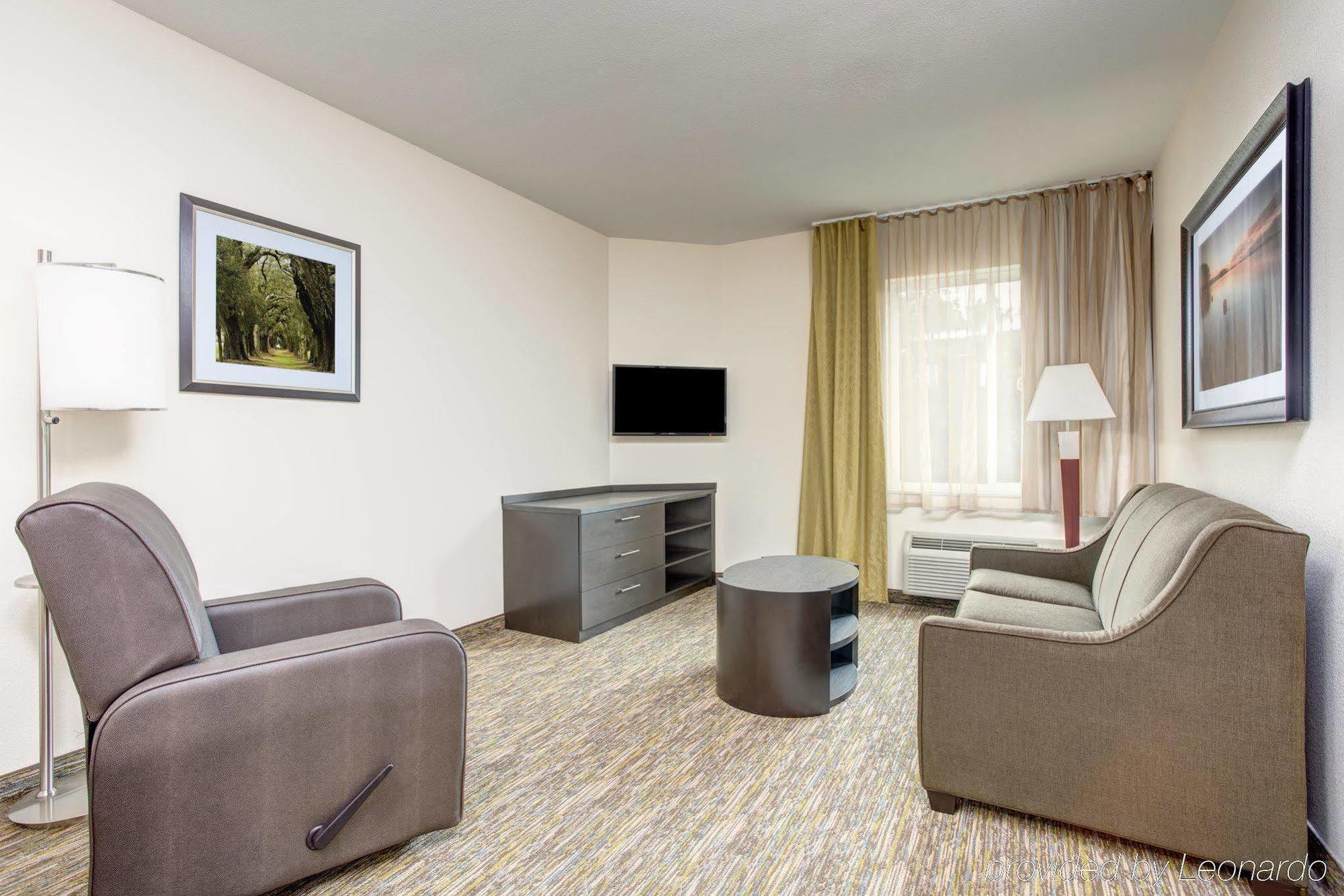 แคนเดิลวู้ด สวีท คัต ออฟ Hotel Galliano ภายนอก รูปภาพ